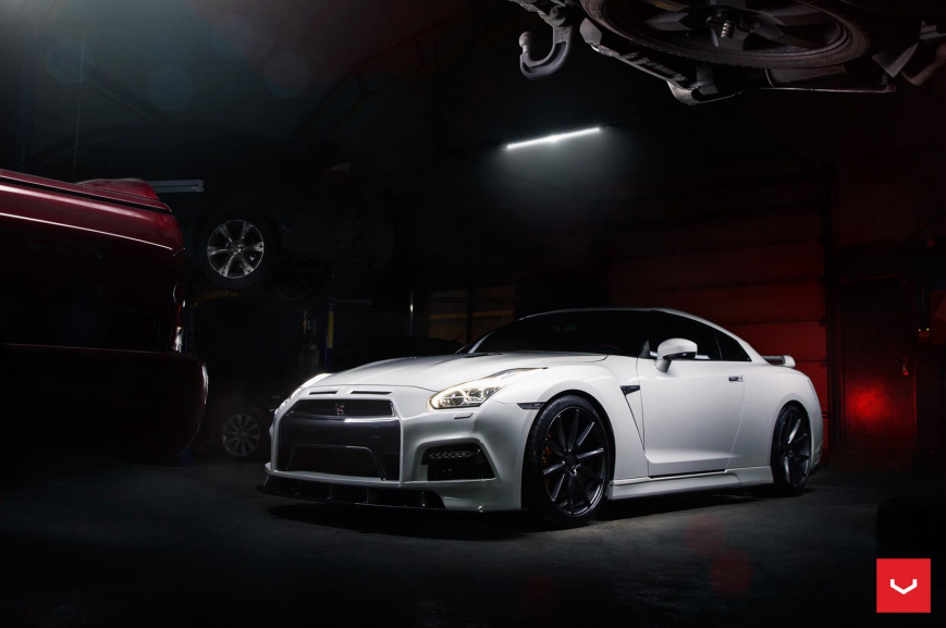 Nissan GTR   VFS1